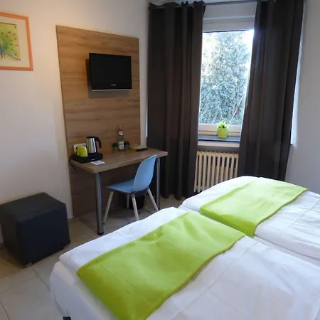 Art Ντίνσλακεν